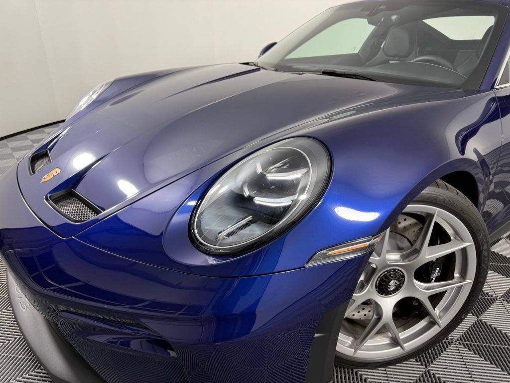 Used 2026 Porsche 911 GT3 RWD image 11