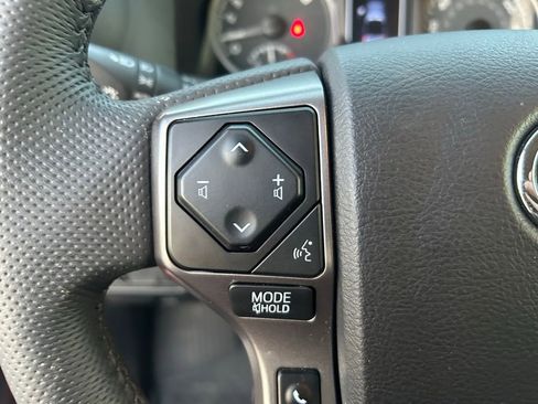 Used 2022 Toyota Tacoma SR5 image 13