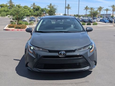 Used 2023 Toyota Corolla LE FWD image 2