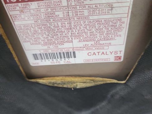 Used 1998 Toyota Camry XLE FWD image 19