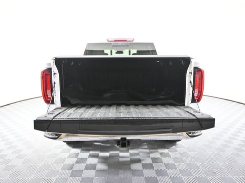 Used 2022 GMC Sierra 1500 SLT w/ SLT Convenience Package AWD/4WD image 6
