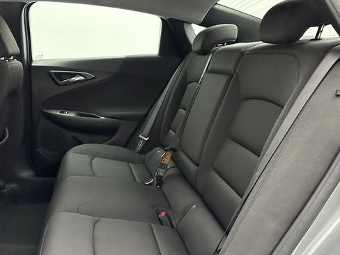 Used 2024 Chevrolet Malibu LT image 29