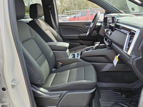 New 2026 GMC Canyon Elevation w/ Convenience Package image 13