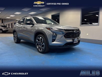 Certified 2025 Chevrolet Trax RS w/ Sunroof Package