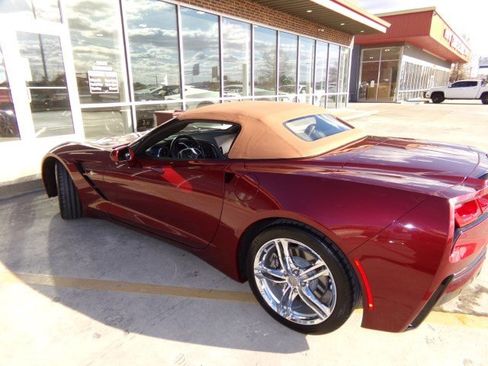 Used 2017 Chevrolet Corvette 2LT Convertible w/ 2LT Preferred Equipment Group image 22