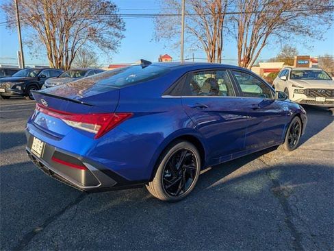 New 2026 Hyundai Elantra SEL Sport Premium image 4