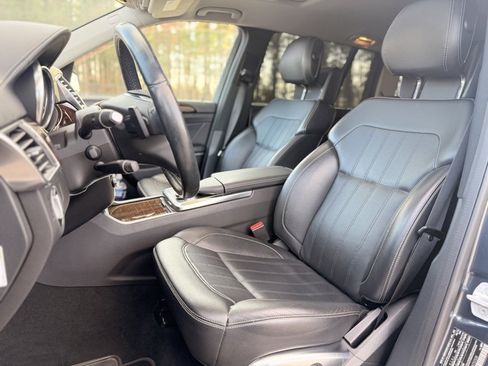 Used 2013 Mercedes-Benz GL 450 4MATIC image 13