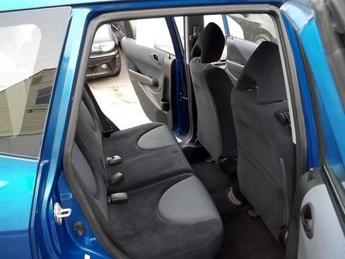 Used 2007 Honda Fit Sport image 11