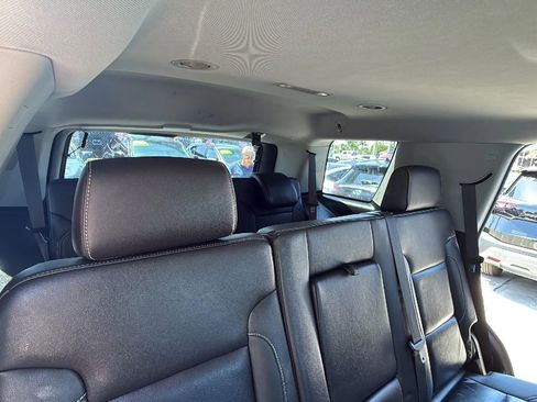 Used 2018 Chevrolet Tahoe LT RWD image 18