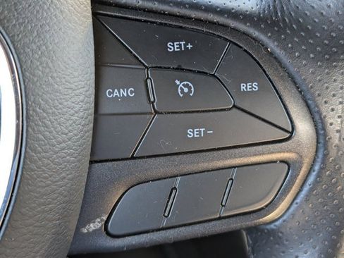 Used 2022 Dodge Challenger GT image 21