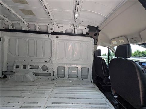 Used 2024 Ford Transit 250 148 High Roof AWD image 15