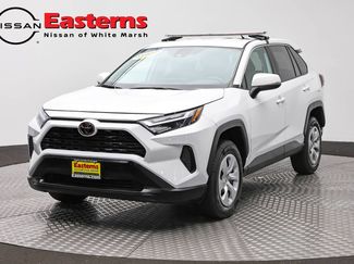 Used 2023 Toyota RAV4 LE AWD/4WD video 1