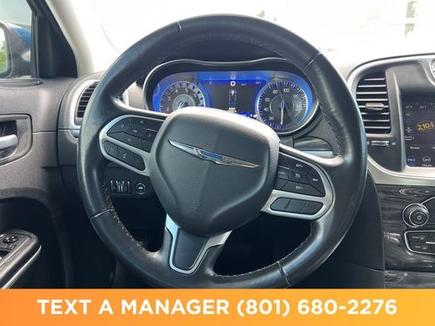 Used 2021 Chrysler 300 Touring L AWD/4WD image 14