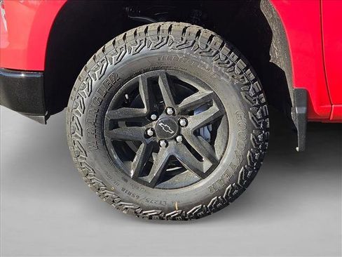 New 2026 Chevrolet Silverado 1500 Custom Trail Boss w/ LPO, Dark Essentials Package image 10