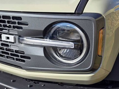 New 2026 Ford Bronco Badlands AWD/4WD image 5