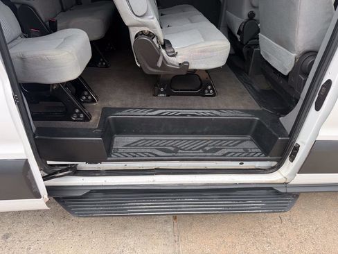 Used 2016 Ford Transit 350 XLT RWD image 33