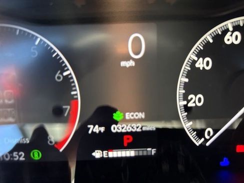 Used 2025 Honda HR-V LX image 16