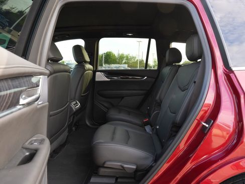 Certified 2023 Cadillac XT6 Premium Luxury w/ Technology Package image 20