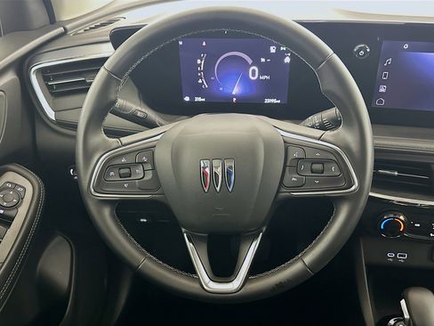 Used 2025 Buick Encore GX Preferred image 18