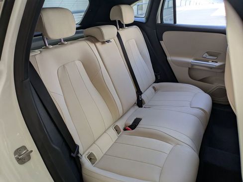 Used 2025 Mercedes-Benz GLA 250 GLA 250 image 27