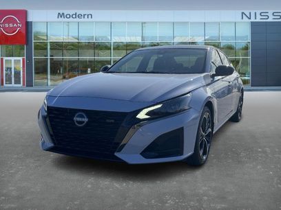 New 2025 Nissan Altima 2.5 SR