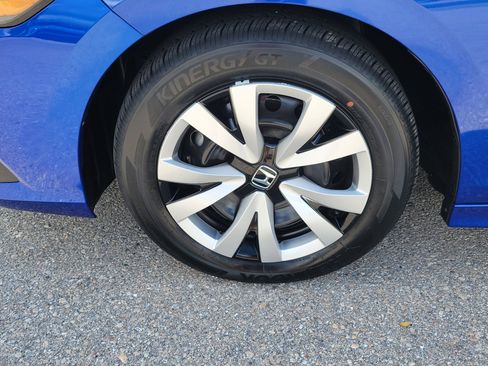 Used 2024 Honda Civic LX image 8