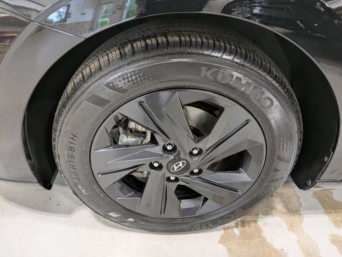 Used 2022 Hyundai Elantra SEL FWD image 7