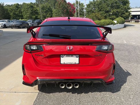 Used 2025 Honda Civic Type R image 12