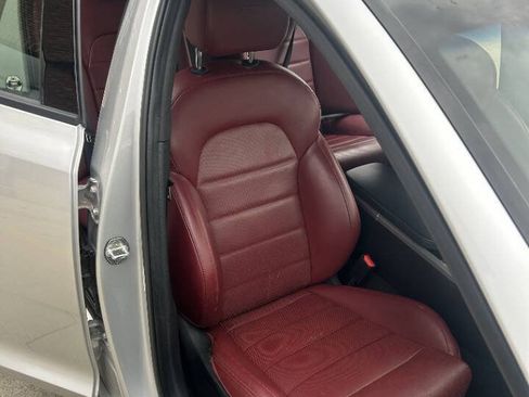 Used 2018 Kia Stinger GT2 image 32