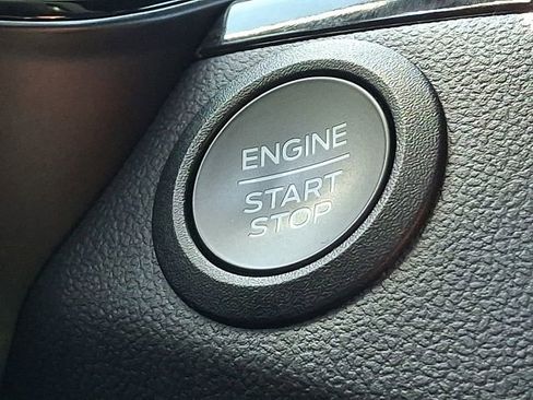 Used 2025 Ford Escape ST-Line AWD/4WD image 21