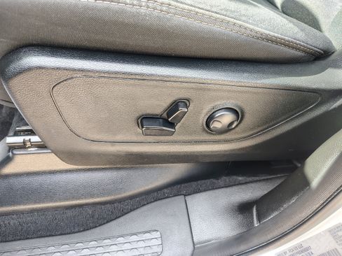 Certified 2025 RAM 1500 Big Horn AWD/4WD image 15