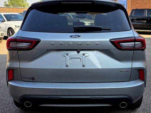 Used 2023 Ford Escape ST-Line Select AWD/4WD image 6