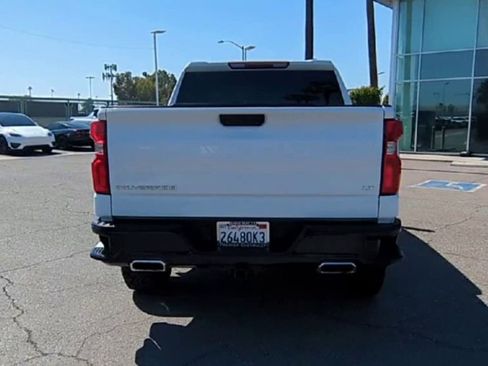 Used 2021 Chevrolet Silverado 1500 LT Trail Boss w/ Bed Protection Package image 7