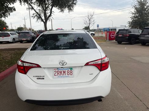 Used 2016 Toyota Corolla LE FWD image 11
