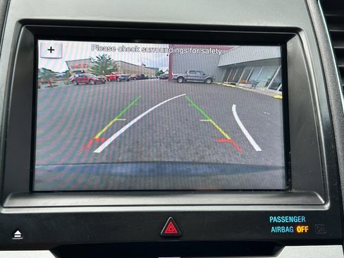 Used 2017 Ford Taurus SHO w/ Sho Performance Package image 31