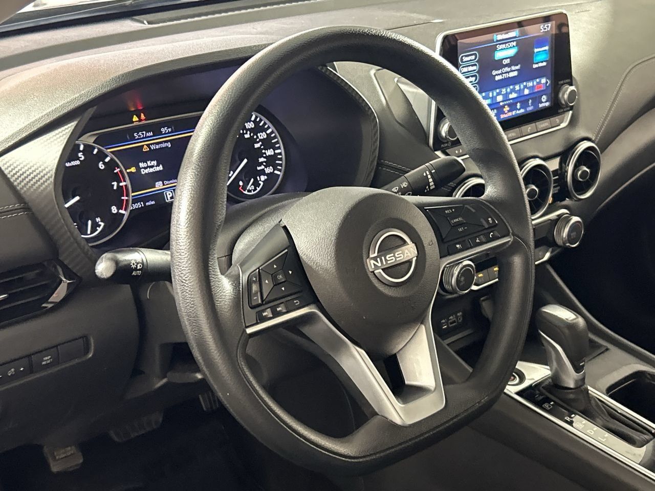 Used 2024 Nissan Sentra SV FWD image 14