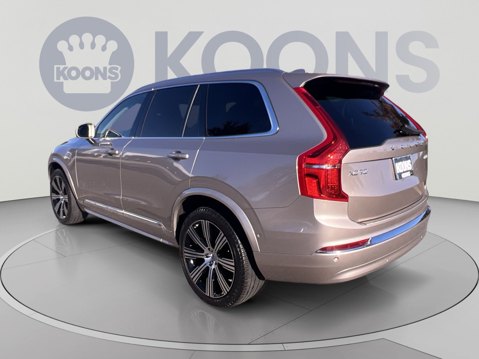 Certified 2024 Volvo XC90 B6 Plus w/ Protection Package Premier AWD/4WD image 4