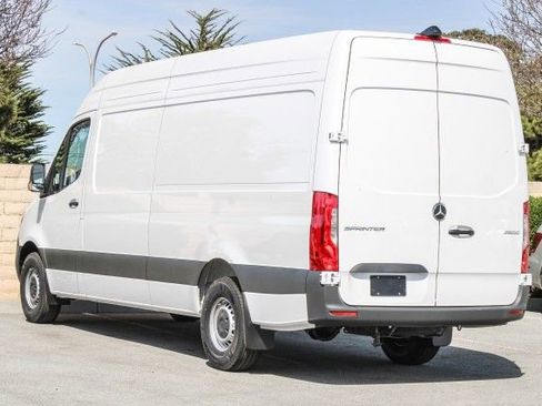 New 2025 Mercedes-Benz Sprinter 2500 image 6