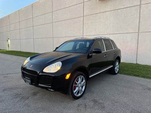 Used 2006 Porsche Cayenne Turbo image 7