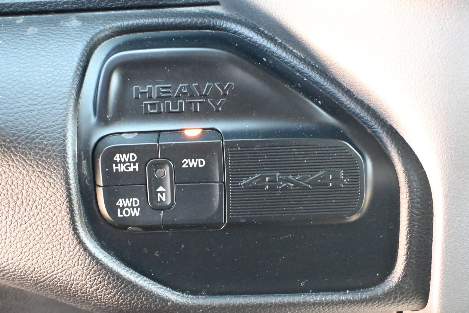 Used 2024 RAM 2500 Big Horn AWD/4WD image 17
