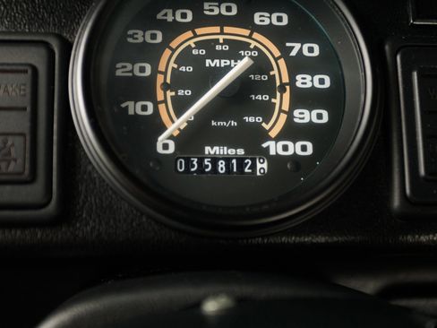 Used 1998 HUMMER H1 4-Door Open Top image 28