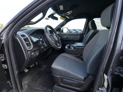 Used 2022 RAM 2500 Big Horn AWD/4WD image 16