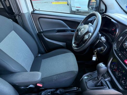 Used 2021 RAM ProMaster City Tradesman image 10