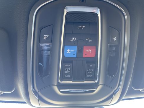 New 2026 Jeep Grand Cherokee L 4WD image 31