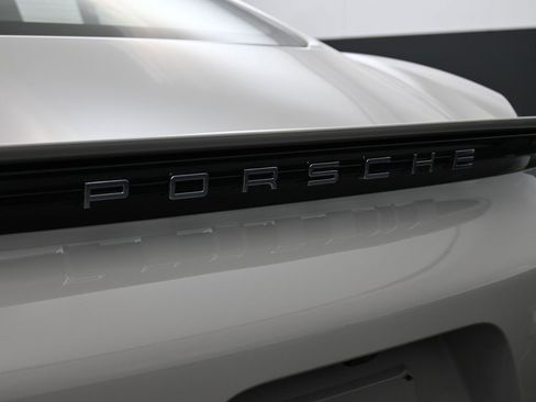 New 2025 Porsche 718 Cayman image 14