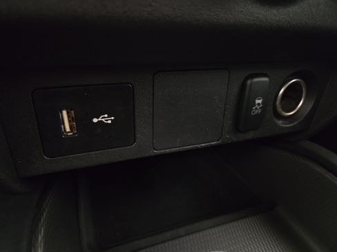 Used 2024 Mitsubishi Outlander Sport ES AWD/4WD image 28