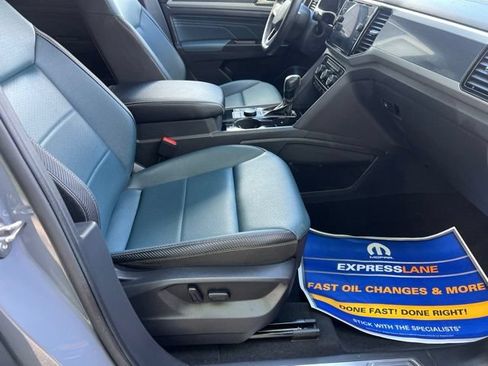 Used 2021 Volkswagen Atlas Cross Sport SEL AWD/4WD image 13