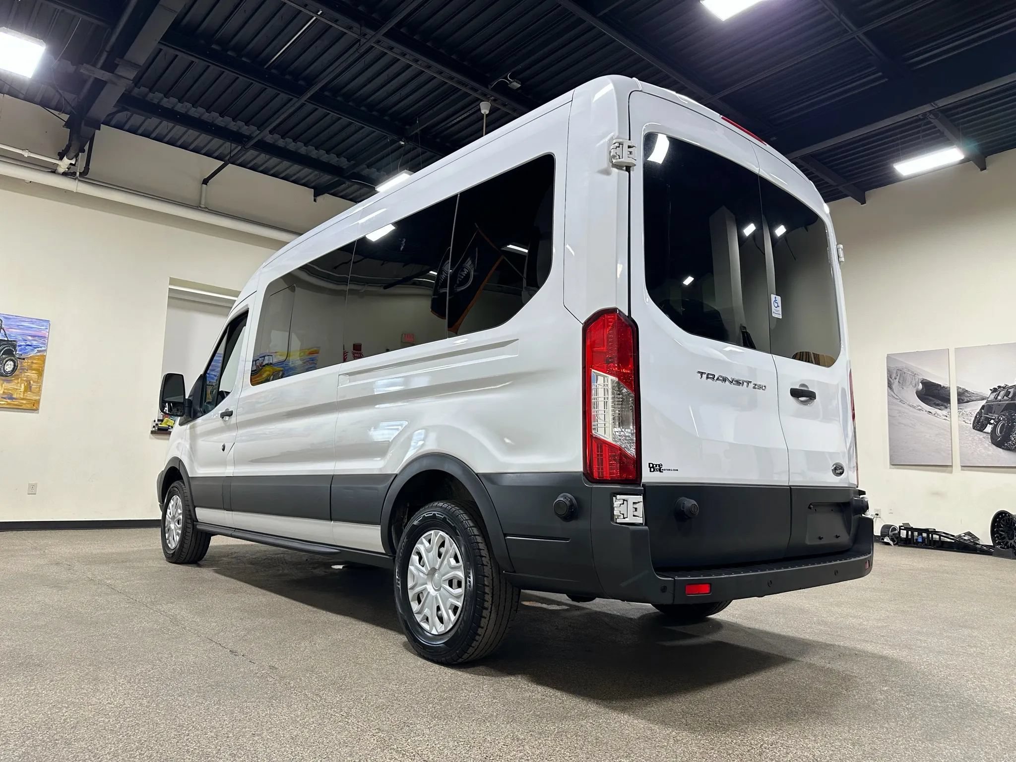 Used 2015 Ford Transit 250 148 Medium Roof RWD image 13