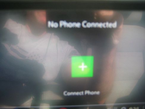 Used 2021 GMC Acadia SLE w/ LPO, Cargo Package image 25