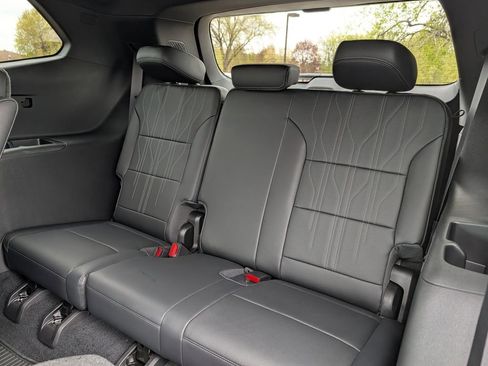 New 2026 Buick Enclave Avenir w/ Super Cruise Package AWD/4WD image 45